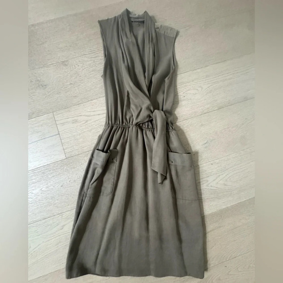 Elie Tahari olive partial wrap dress size 6 - Picture 3 of 5